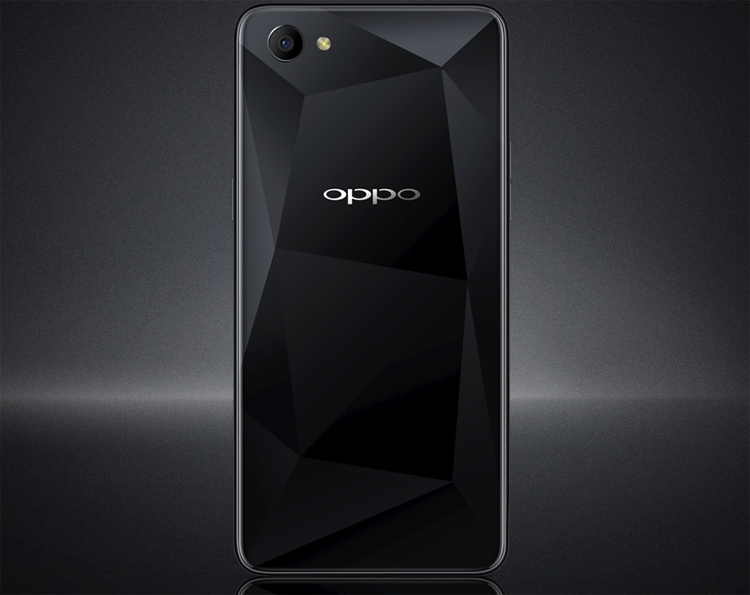 oppo3.jpg